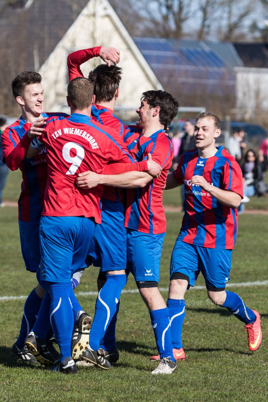 Bild 208 - Herren TSV Wiemersdorf - TuS Hartenholm III : Ergebnis: 2:1